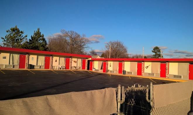 Dogwood motel