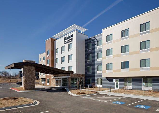 Fairfield inn & suites by marriott fayetteville