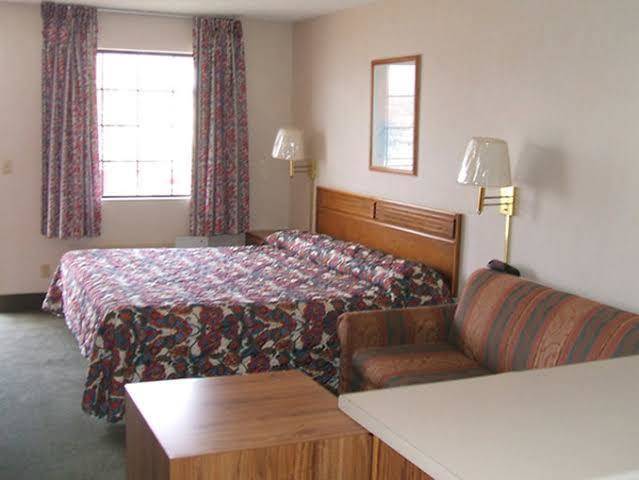 Scottish Inns & Suites Springdale Ar Image