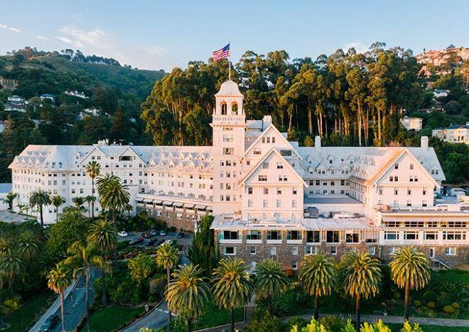 Claremont club & spa a fairmont hotel
