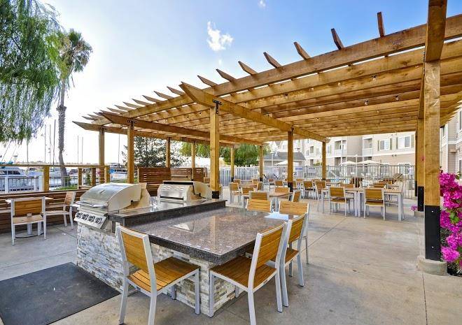 Homewood suites by hilton oakland waterfront