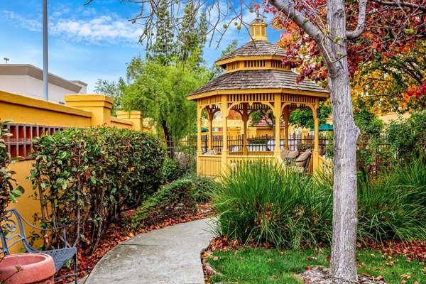 La quinta inn & suites by wyndham fremont silicon valley