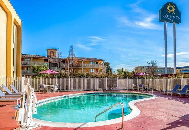 La quinta inn & suites by wyndham oakland airport coliseum