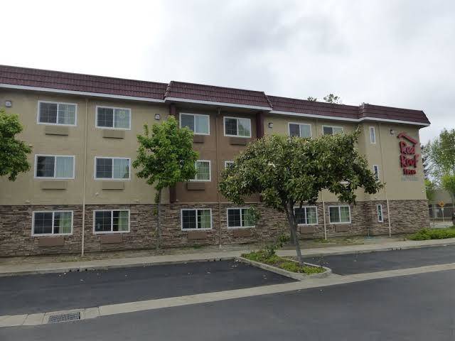Red roof inn hayward