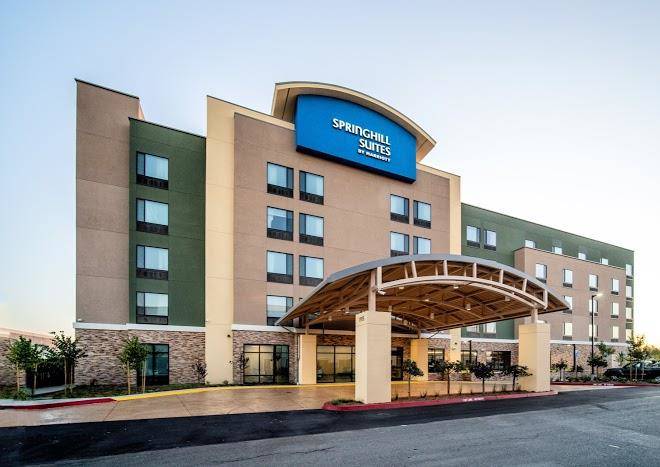 Springhill suites by marriott new hotel free breakfast