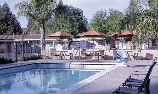 Tri valley inn & suites