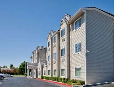 Days inn & suites by wyndham antioch