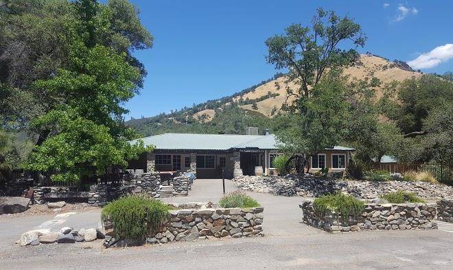 American river resort
