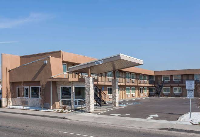 Days inn by wyndham yosemite area