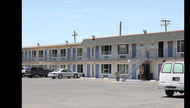 Parkway inn
