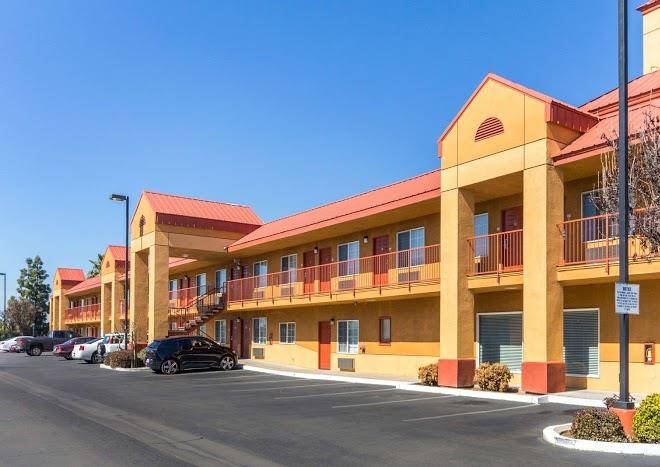 Quality inn fresno near university