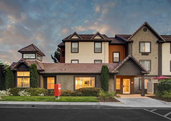 Towneplace suites by marriott fresno