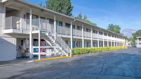 Motel 6 bishop ca