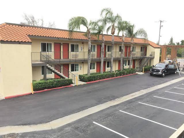 Econo lodge bakersfield fairgrounds