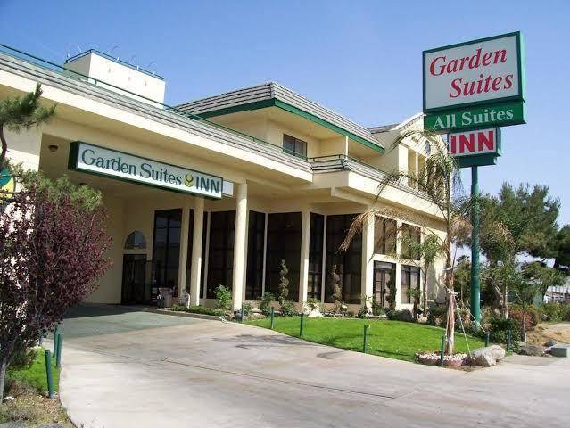 Garden Suites Inn Bakersfield Image