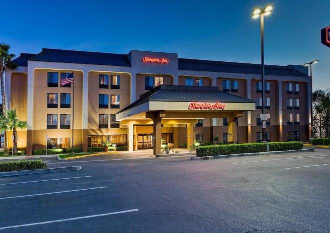 Hampton inn bakersfield central