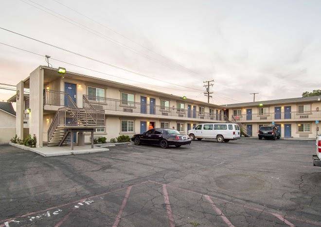 Motel 6 mojave ca airport