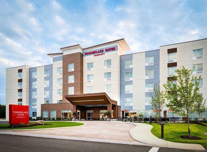 Towneplace Suites By Marriott Bakersfield West Image