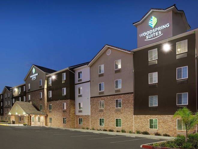 Woodspring Suites Bakersfield Image