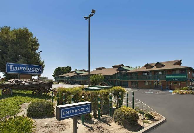 Travelodge by wyndham lemoore near naval air station