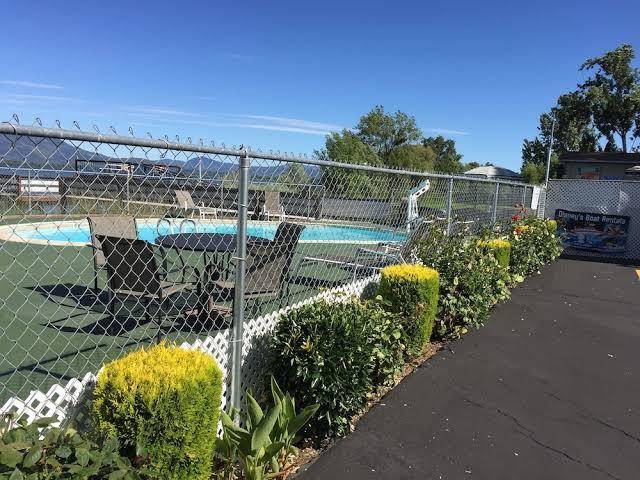 Regency inn lakeport