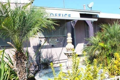 Apache inn
