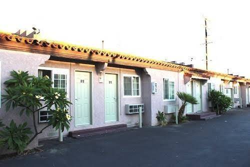 Beacon motel