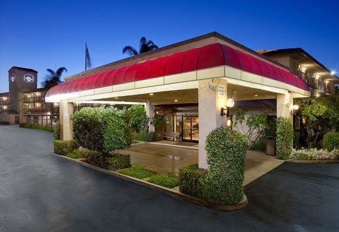 Best western plus executive inn