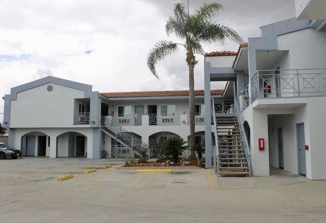 Crescent inn