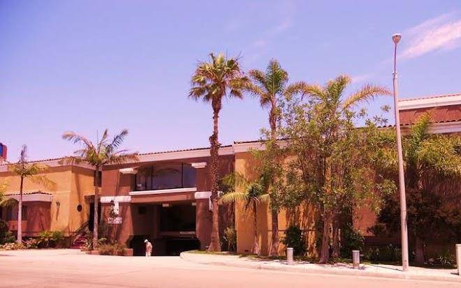 Crimson hotel