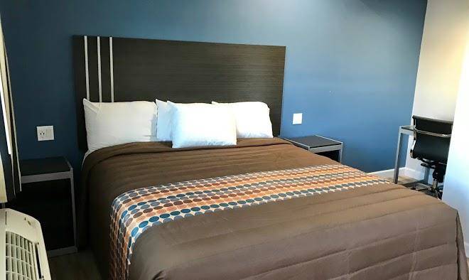 Empire inn lax