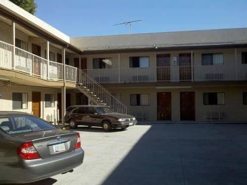Golden west manor motel