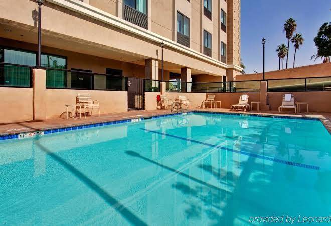 Holiday inn express los angeles lax airport