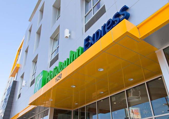 Holiday inn express north hollywood burbank area
