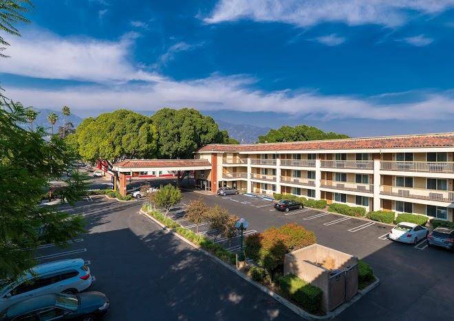 Hyland inn near pasadena civic center