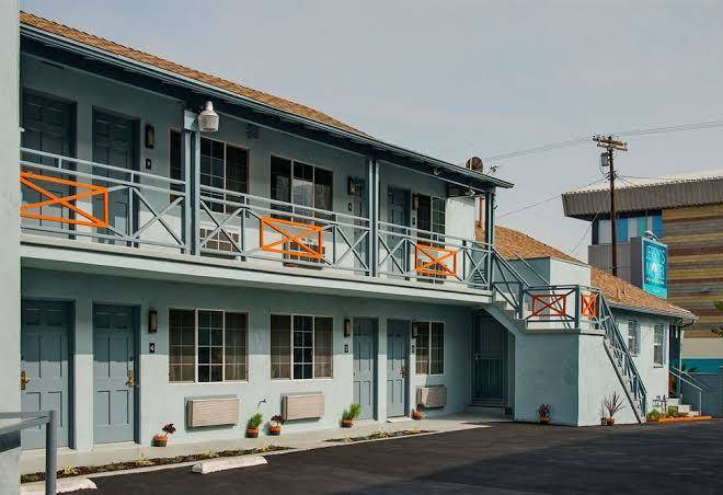 Jerry's motel