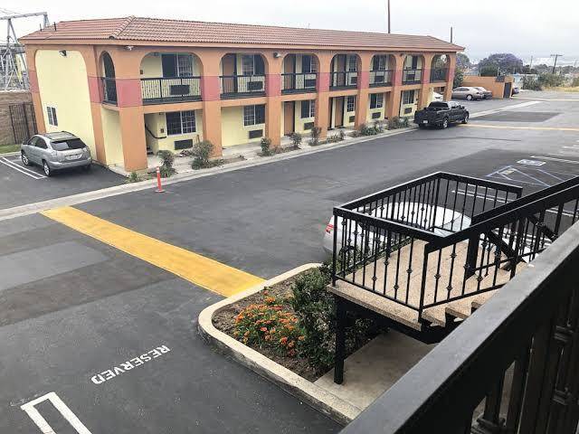La mirage inn lax airport