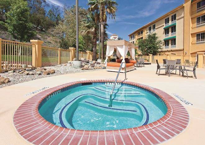 La quinta inn & suites by wyndham santa clarita valencia