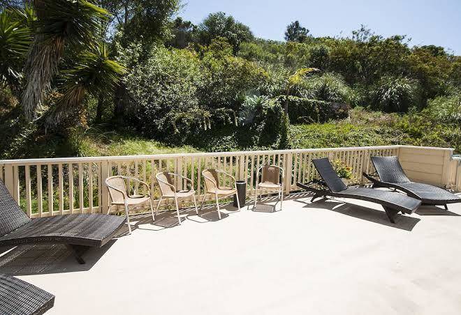 Malibu country inn