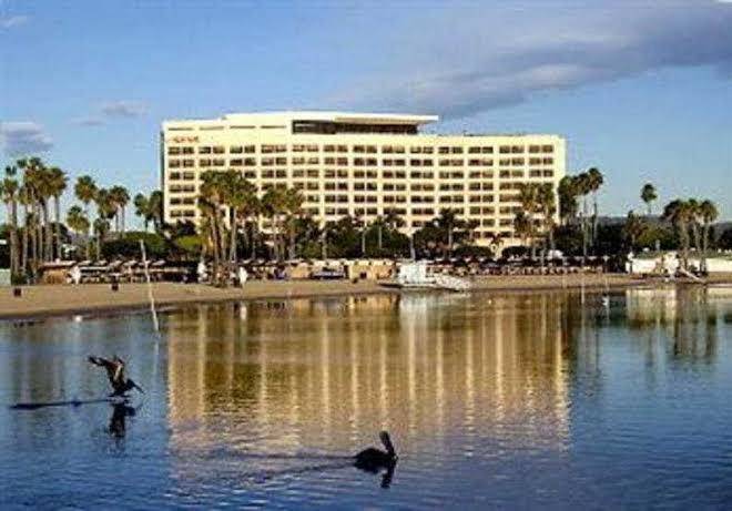 Marina Del Rey Marriott Image