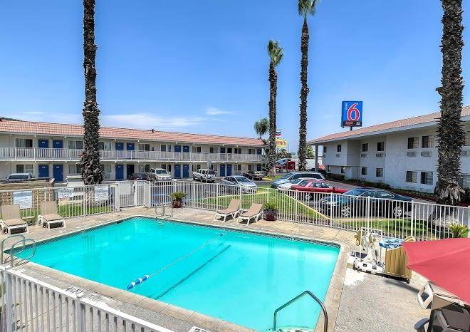 Motel 6 hacienda heights ca los angeles