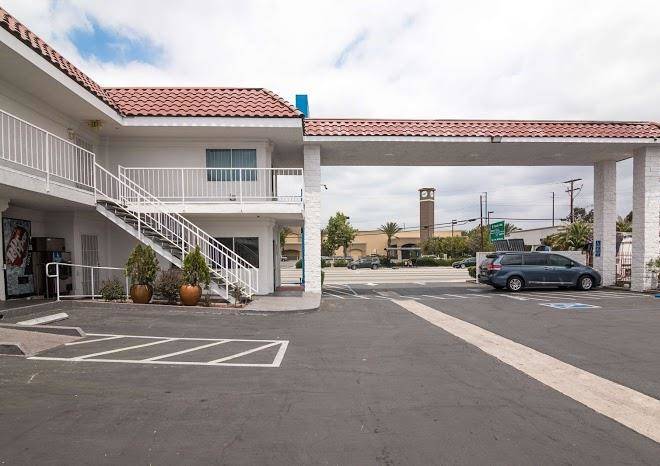 Motel 6 norwalk ca