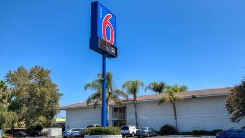 Motel 6 rowland heights ca los angeles pomona