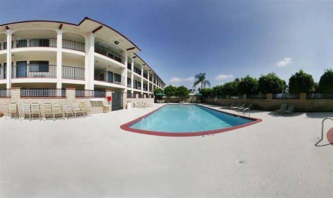 Quality inn & suites artesia cerritos