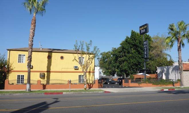Studio city inn