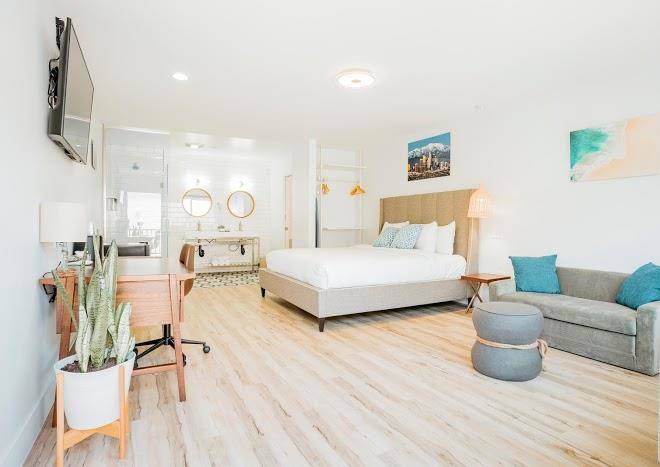 The Belmont Shore Inn Image