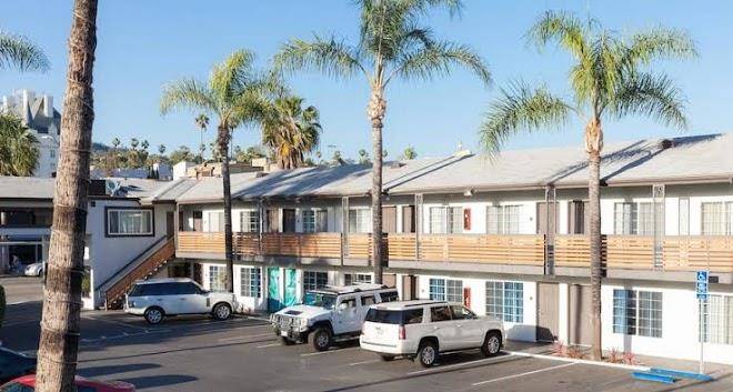 The Dixie Hollywood Hotel Image