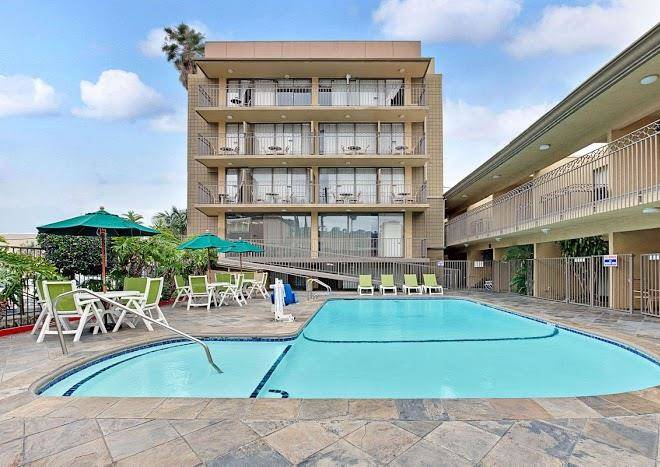 Torrance inn & suites