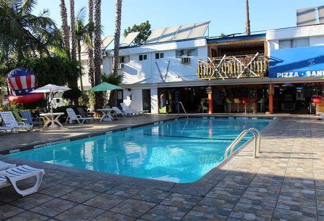 Tradewinds airport hotel