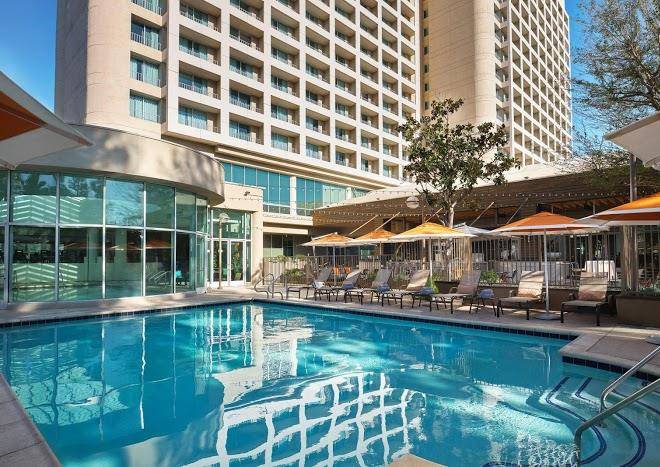 Warner center marriott woodland hills